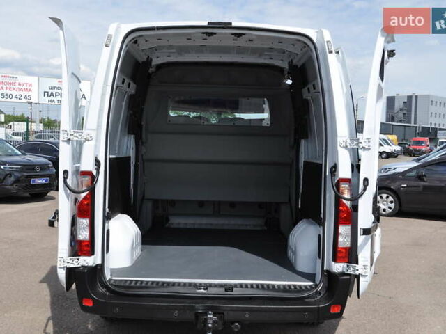 Рено Мастер 2018 в Киеве на Automoto.ua Белый Рено Мастер, объемом двигателя 2.3 л и пробегом 264 тыс. км за 22500 $, фото 58 на Automoto.ua
