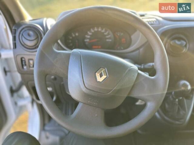 Білий Рено Мастєр, об'ємом двигуна 2.3 л та пробігом 170 тис. км за 17850 $, фото 37 на Automoto.ua