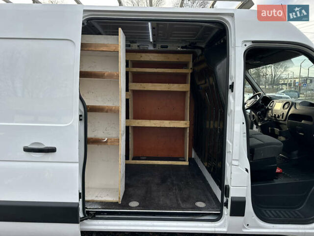 Белый Рено Мастер, объемом двигателя 2.3 л и пробегом 210 тыс. км за 16599 $, фото 27 на Automoto.ua