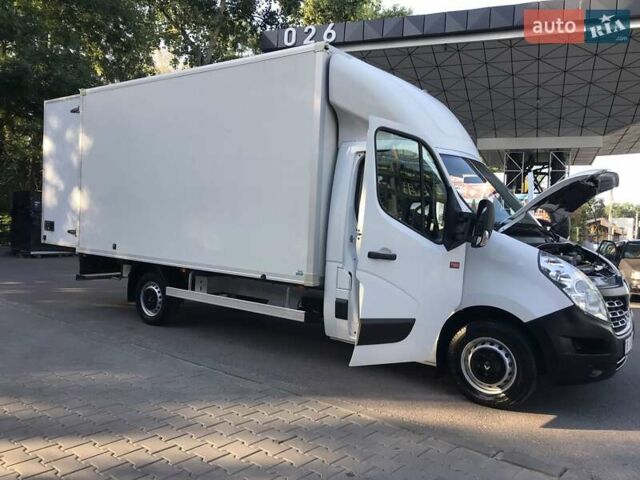 Білий Рено Мастєр, об'ємом двигуна 2.3 л та пробігом 174 тис. км за 18600 $, фото 28 на Automoto.ua