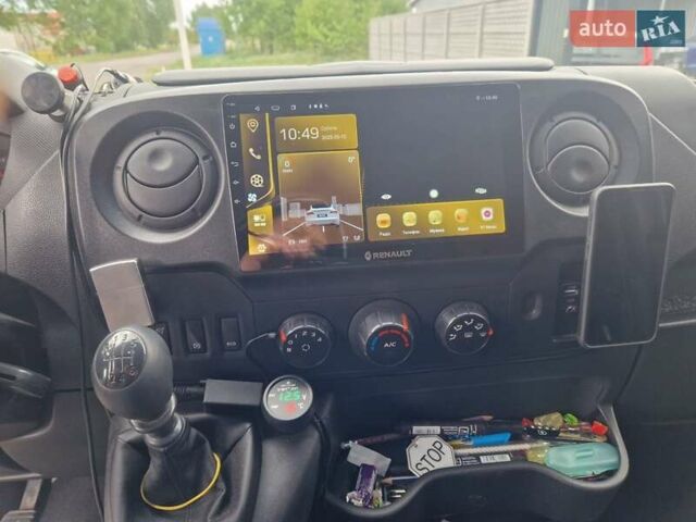 Белый Рено Мастер, объемом двигателя 2.3 л и пробегом 412 тыс. км за 17700 $, фото 21 на Automoto.ua