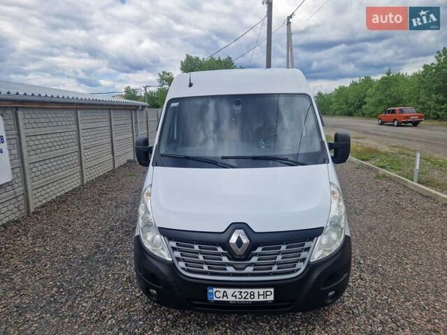 Белый Рено Мастер, объемом двигателя 2.3 л и пробегом 412 тыс. км за 17700 $, фото 2 на Automoto.ua