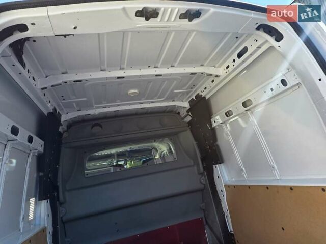 Білий Рено Мастєр, об'ємом двигуна 2.3 л та пробігом 180 тис. км за 19600 $, фото 37 на Automoto.ua