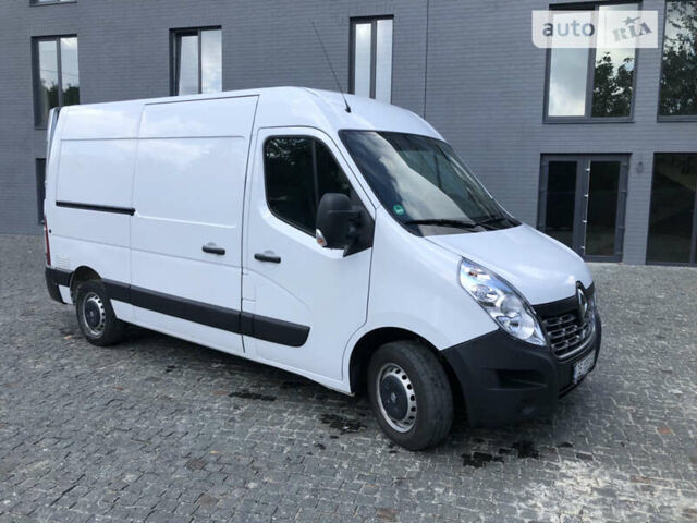 Белый Рено Мастер, объемом двигателя 2.3 л и пробегом 260 тыс. км за 15600 $, фото 4 на Automoto.ua