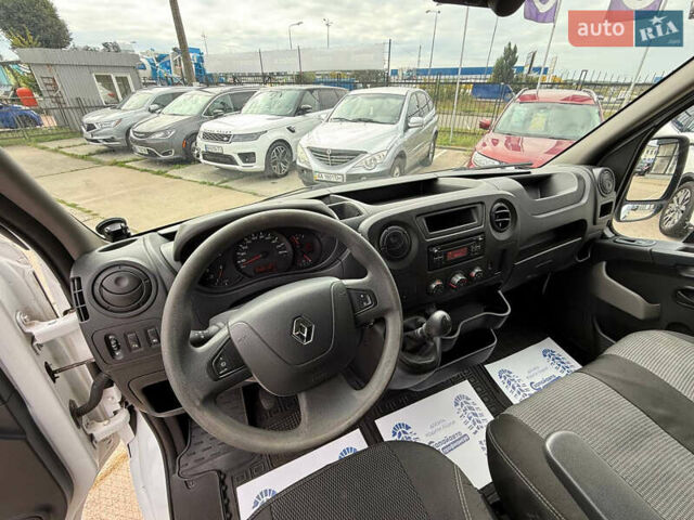 Белый Рено Мастер, объемом двигателя 2.3 л и пробегом 250 тыс. км за 16500 $, фото 9 на Automoto.ua