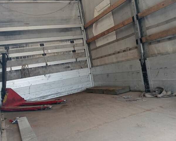 Белый Рено Мастер, объемом двигателя 2.3 л и пробегом 220 тыс. км за 16500 $, фото 3 на Automoto.ua