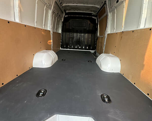 Рено Мастер 2018 в Луцке на Automoto.ua Белый Рено Мастер, объемом двигателя 2.3 л и пробегом 157 тыс. км за 19900 $, фото 7 на Automoto.ua