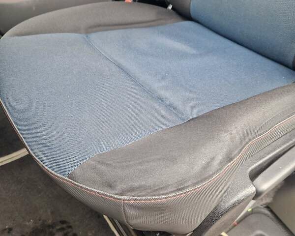 Белый Рено Мастер, объемом двигателя 2.3 л и пробегом 412 тыс. км за 17700 $, фото 25 на Automoto.ua