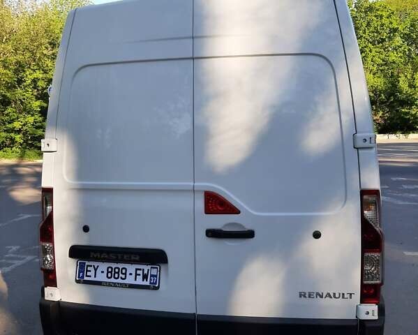 Белый Рено Мастер, объемом двигателя 0 л и пробегом 289 тыс. км за 17300 $, фото 12 на Automoto.ua