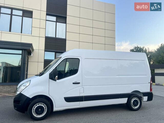 Білий Рено Мастєр, об'ємом двигуна 2.3 л та пробігом 240 тис. км за 17300 $, фото 1 на Automoto.ua