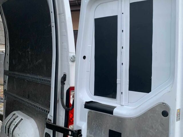 Білий Рено Мастєр, об'ємом двигуна 2.3 л та пробігом 340 тис. км за 19200 $, фото 13 на Automoto.ua