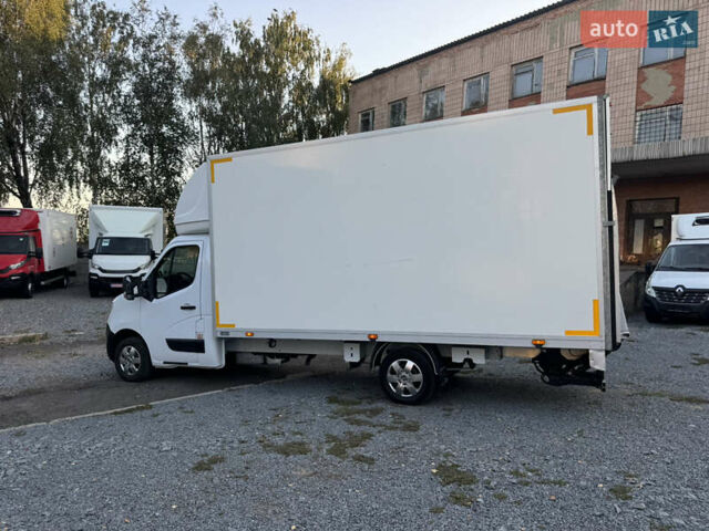 Белый Рено Мастер, объемом двигателя 0 л и пробегом 185 тыс. км за 20500 $, фото 9 на Automoto.ua