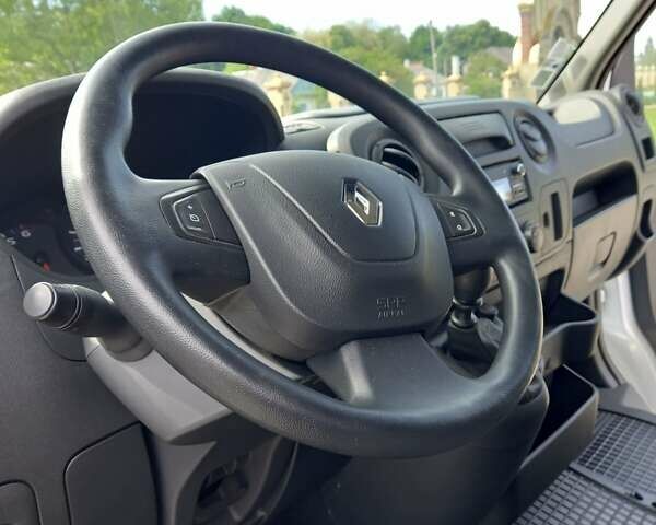 Білий Рено Мастєр, об'ємом двигуна 2.3 л та пробігом 240 тис. км за 17000 $, фото 13 на Automoto.ua