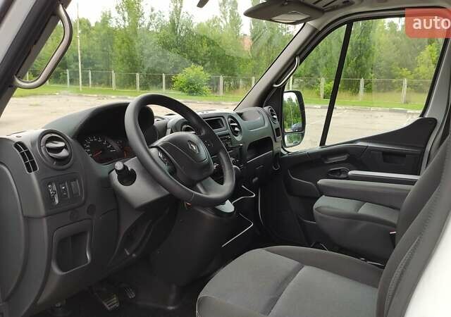 Белый Рено Мастер, объемом двигателя 2.3 л и пробегом 203 тыс. км за 15800 $, фото 36 на Automoto.ua