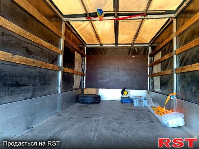 Белый Рено Мастер, объемом двигателя 2.3 л и пробегом 280 тыс. км за 18000 $, фото 8 на Automoto.ua