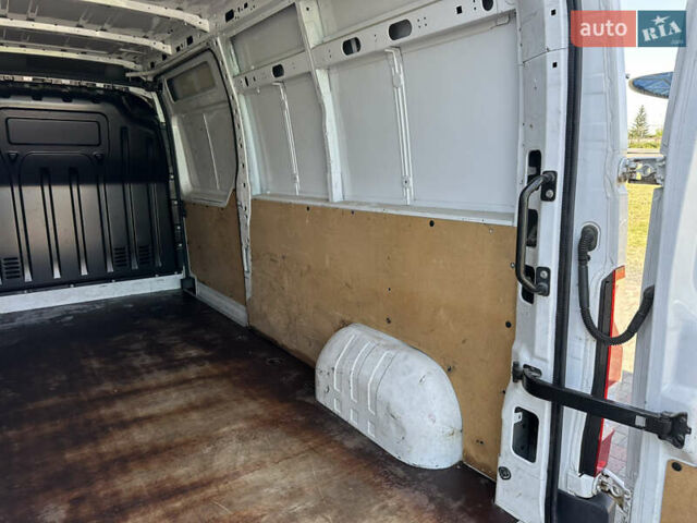 Білий Рено Мастєр, об'ємом двигуна 2.3 л та пробігом 157 тис. км за 18800 $, фото 9 на Automoto.ua