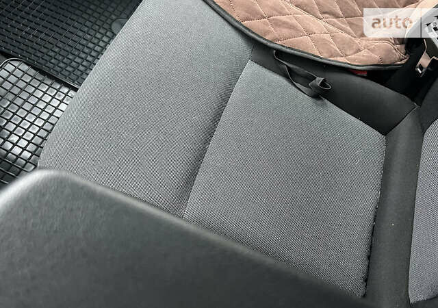 Білий Рено Мастєр, об'ємом двигуна 2.3 л та пробігом 340 тис. км за 20000 $, фото 16 на Automoto.ua