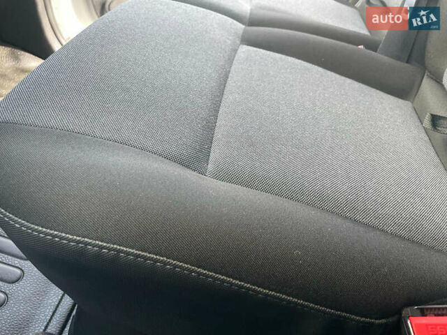Білий Рено Мастєр, об'ємом двигуна 2.3 л та пробігом 188 тис. км за 18300 $, фото 33 на Automoto.ua