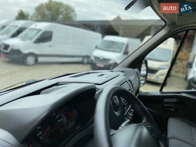 Белый Рено Мастер, объемом двигателя 2.3 л и пробегом 193 тыс. км за 15550 $, фото 39 на Automoto.ua