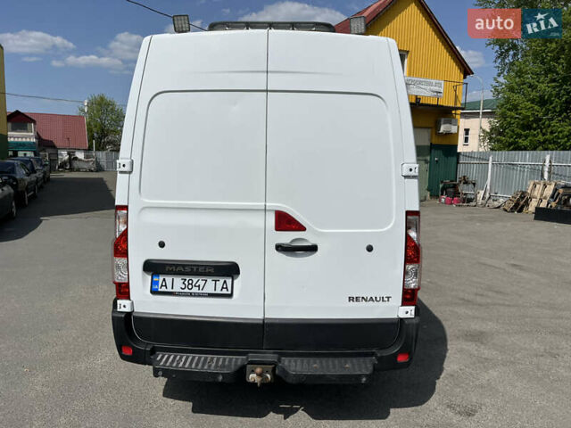 Белый Рено Мастер, объемом двигателя 2.3 л и пробегом 273 тыс. км за 19203 $, фото 5 на Automoto.ua
