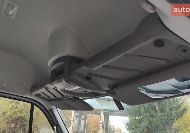 Рено Мастєр 2019 у Бердичеве на Automoto.ua Білий Рено Мастєр, об'ємом двигуна 2.3 л та пробігом 204 тис. км за 14970 $, фото 32 на Automoto.ua