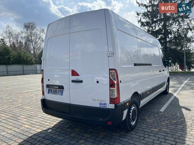 Белый Рено Мастер, объемом двигателя 2.3 л и пробегом 128 тыс. км за 18999 $, фото 6 на Automoto.ua