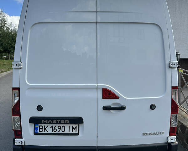 Белый Рено Мастер, объемом двигателя 2.3 л и пробегом 181 тыс. км за 18900 $, фото 4 на Automoto.ua