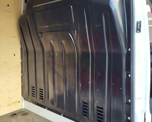 Білий Рено Мастєр, об'ємом двигуна 2.3 л та пробігом 279 тис. км за 18000 $, фото 20 на Automoto.ua