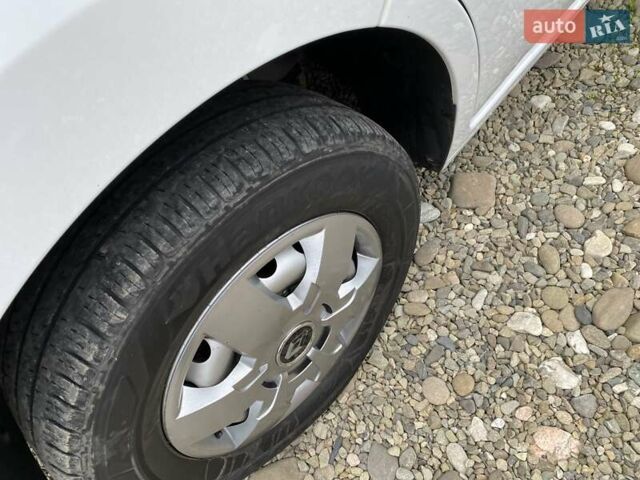 Белый Рено Мастер, объемом двигателя 2.3 л и пробегом 193 тыс. км за 15550 $, фото 22 на Automoto.ua