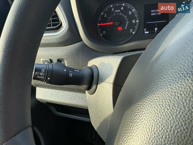 Білий Рено Мастєр, об'ємом двигуна 2.3 л та пробігом 160 тис. км за 20700 $, фото 50 на Automoto.ua