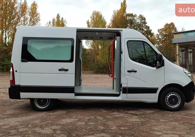 Рено Мастєр 2019 у Бердичеве на Automoto.ua Білий Рено Мастєр, об'ємом двигуна 2.3 л та пробігом 204 тис. км за 14970 $, фото 26 на Automoto.ua