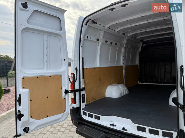 Белый Рено Мастер, объемом двигателя 0 л и пробегом 191 тыс. км за 21700 $, фото 29 на Automoto.ua