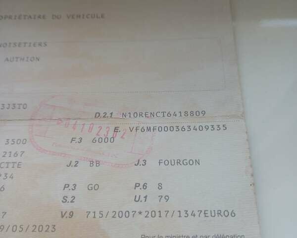 Білий Рено Мастєр, об'ємом двигуна 2.3 л та пробігом 240 тис. км за 17000 $, фото 24 на Automoto.ua