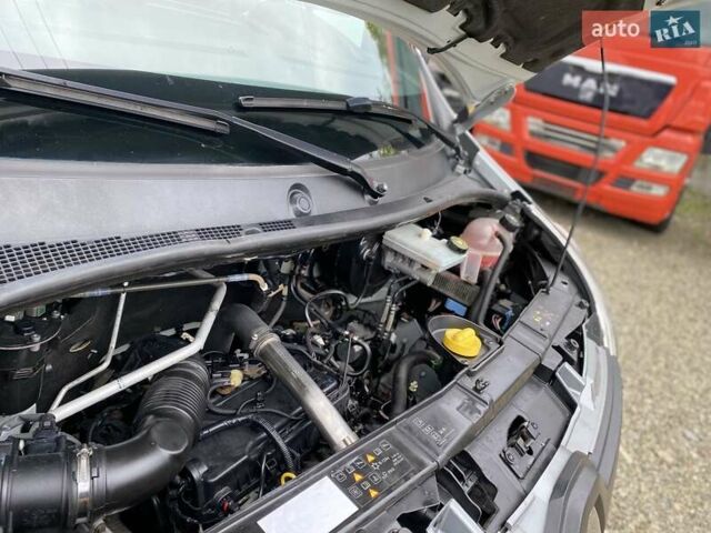 Белый Рено Мастер, объемом двигателя 2.3 л и пробегом 193 тыс. км за 15550 $, фото 44 на Automoto.ua