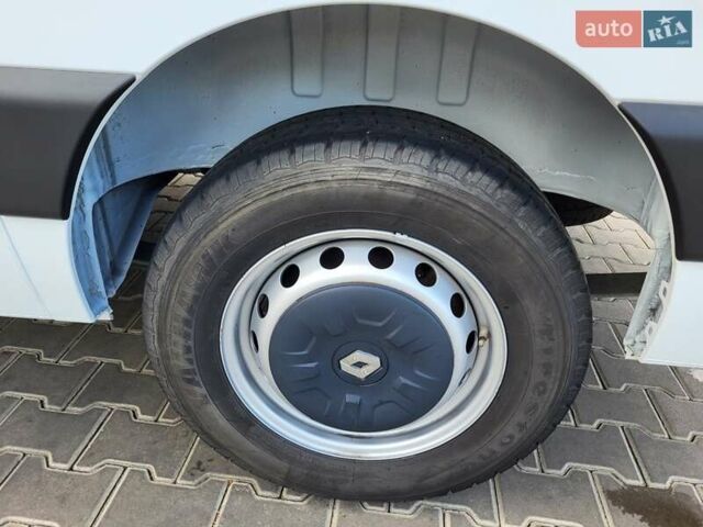 Білий Рено Мастєр, об'ємом двигуна 2.3 л та пробігом 279 тис. км за 18000 $, фото 18 на Automoto.ua