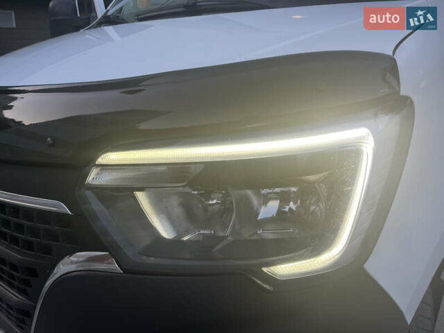Рено Мастер 2019 в Кропивницком (Кировограде) на Automoto.ua Белый Рено Мастер, объемом двигателя 2.3 л и пробегом 355 тыс. км за 18299 $, фото 11 на Automoto.ua