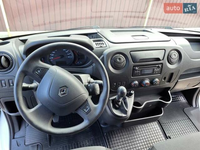 Білий Рено Мастєр, об'ємом двигуна 2.3 л та пробігом 279 тис. км за 18000 $, фото 6 на Automoto.ua