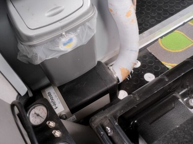 Белый Рено Мастер, объемом двигателя 2.3 л и пробегом 650 тыс. км за 16800 $, фото 10 на Automoto.ua