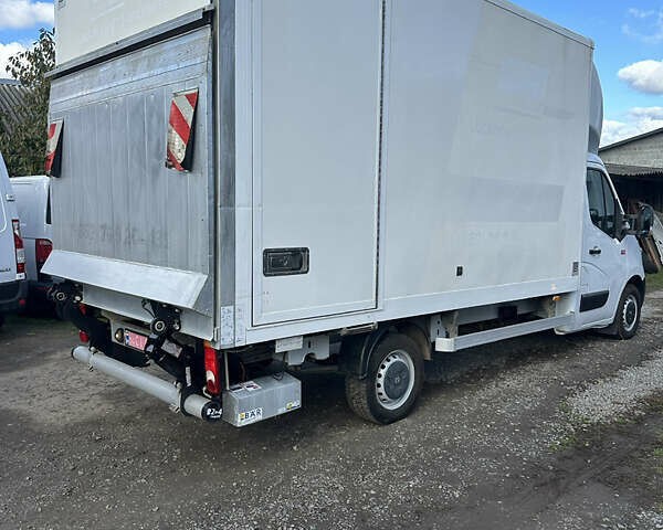 Белый Рено Мастер, объемом двигателя 2.3 л и пробегом 223 тыс. км за 22263 $, фото 7 на Automoto.ua