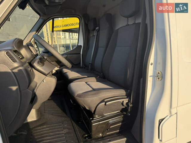 Білий Рено Мастєр, об'ємом двигуна 2.3 л та пробігом 160 тис. км за 20700 $, фото 26 на Automoto.ua