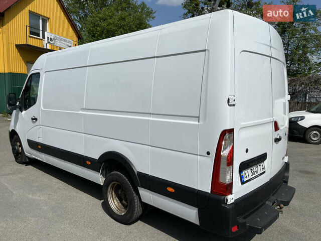 Белый Рено Мастер, объемом двигателя 2.3 л и пробегом 273 тыс. км за 19203 $, фото 6 на Automoto.ua