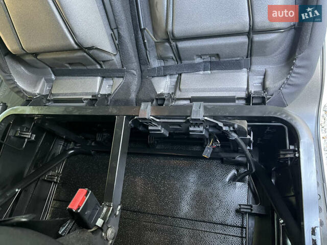 Рено Мастер 2019 в Кропивницком (Кировограде) на Automoto.ua Белый Рено Мастер, объемом двигателя 2.3 л и пробегом 355 тыс. км за 18299 $, фото 18 на Automoto.ua