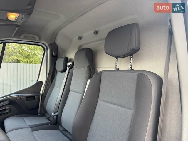 Белый Рено Мастер, объемом двигателя 2.3 л и пробегом 190 тыс. км за 17700 $, фото 35 на Automoto.ua