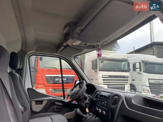 Белый Рено Мастер, объемом двигателя 2.3 л и пробегом 181 тыс. км за 19500 $, фото 35 на Automoto.ua