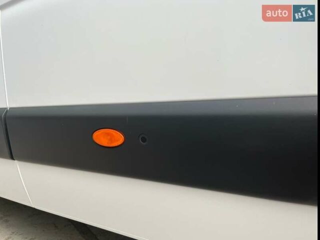 Рено Мастер 2019 в Кропивницком (Кировограде) на Automoto.ua Белый Рено Мастер, объемом двигателя 2.3 л и пробегом 355 тыс. км за 18299 $, фото 5 на Automoto.ua