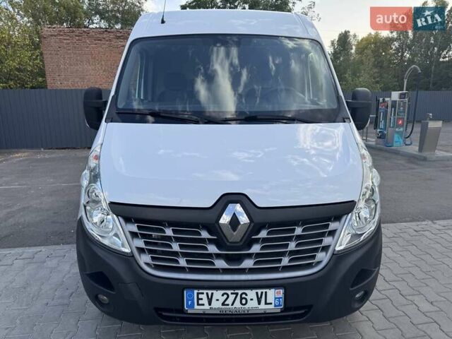 Белый Рено Мастер, объемом двигателя 2.3 л и пробегом 190 тыс. км за 17700 $, фото 3 на Automoto.ua