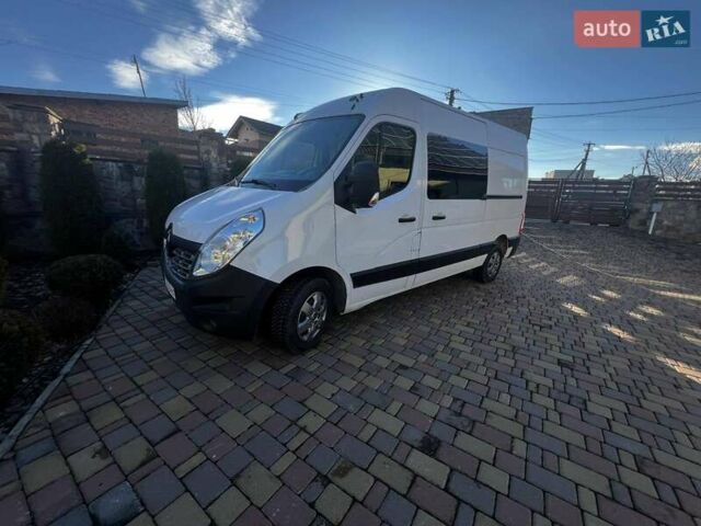 Белый Рено Мастер, объемом двигателя 2.3 л и пробегом 230 тыс. км за 17000 $, фото 1 на Automoto.ua