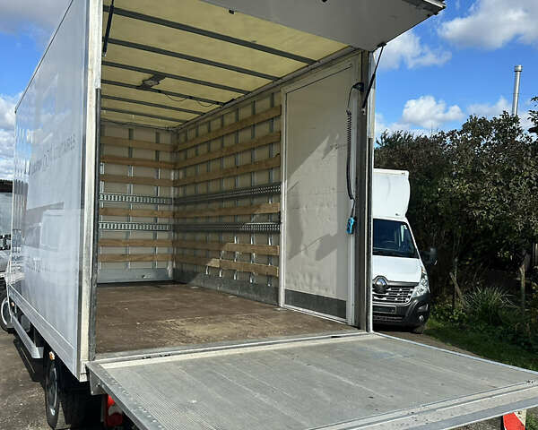 Белый Рено Мастер, объемом двигателя 2.3 л и пробегом 223 тыс. км за 22263 $, фото 31 на Automoto.ua