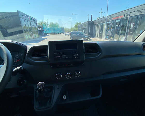 Белый Рено Мастер, объемом двигателя 2.3 л и пробегом 177 тыс. км за 21450 $, фото 14 на Automoto.ua
