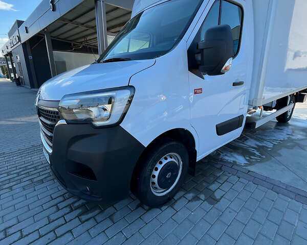 Белый Рено Мастер, объемом двигателя 2.3 л и пробегом 2 тыс. км за 26800 $, фото 1 на Automoto.ua